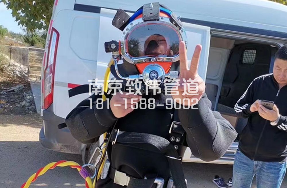 沿河沉淀池清底